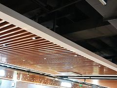 -遇上西雅图多融合海鲜自助餐厅(中房金谊广场店)