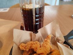 -必胜客(港汇店)