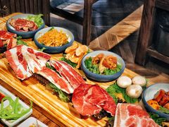 -明洞阿姨·韩式酱蟹烤肉·创意料理(三元桥店)