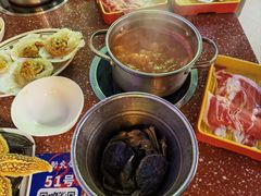 -四囍码头海鲜烧烤自助火锅(外滩南京东路悦荟广场店)