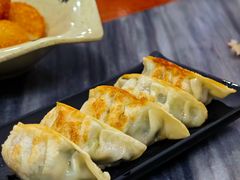 -黄师奶甜品店