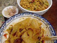 -老乌家特色小炒泡馍(大皮院店)