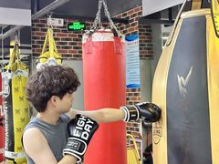 -拳盛时代拳击俱乐部(北京路店)