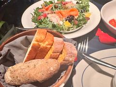 -福楼毕斯罗F Bistronome(国贸商城约会地标景观店)