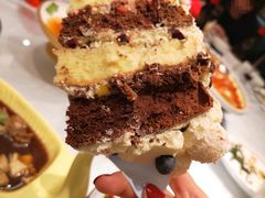 -巷子里小酒馆(繁荣路店)