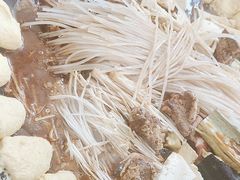 -边江铁锅炖鱼(振八街店)