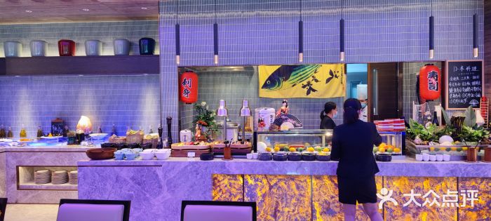 东莞旗峰山酒店及行政公寓·莱斯西餐厅图片