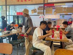 -丽丽三鲜螺蛳粉(田林路店)