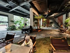 -J Create城市露营咖啡·简餐·宠物(上海动物园店)