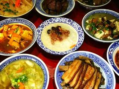 -蓝田九大碗民俗食府(蓝田店)