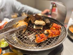 -草家酱蟹炭火烤肉店(珲春南路一店)