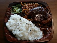 -全家便利店(愚园店)