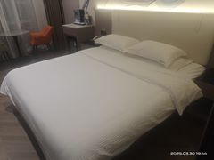 -云季酒店(西关地铁站C2出囗店)