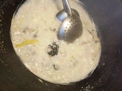 -陈大锅·岳阳鱼馆·地道岳阳菜(美食街店)