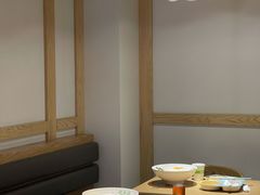 -老乡鸡(亚夏汽车城同创科技园店)