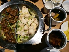 -小鱼小牛·鱼牛干锅·脆鱼火锅(世欧广场店)