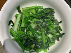 -洞庭土菜馆(易发广场店)