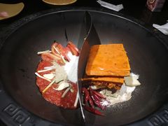 -宽板凳老灶火锅(外馆斜街店)