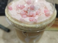 -瑞幸咖啡(纽宾凯酒店新华路店)