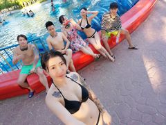 -欢乐水魔方水世界