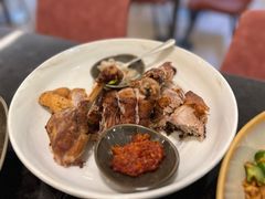 巴厘岛脏鸭餐-THE PAWON·8碗(古北SOHO店)