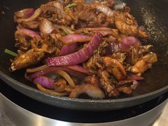 -胡须佬鸡煲四季火锅店(石厦西村直营店)