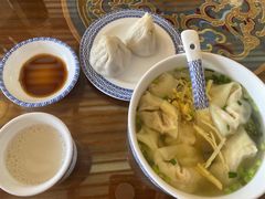 小笼包-笑来喜馄饨小笼工坊店(湖滨街店)