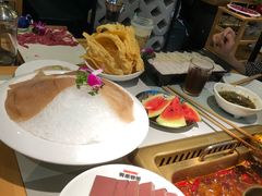 -雾都渣渣火锅(南城智汇城店)