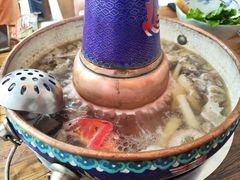 -毛辣果·贵州红酸汤牛肉火锅(西单店)