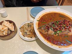 -陈阿婆鱼头泡饼·京味菜(复兴路店)