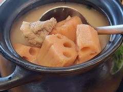 -莲餐厅·湖北菜·潜江小龙虾店(愚园路店)