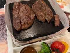 -伯顿西餐厅(厚街香榭丽店)
