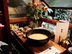 -银米·云南传统过桥米线(双廊黑金冠店)