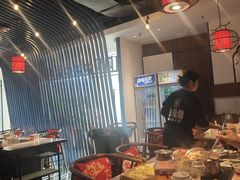 -尚尚仙·酸汤猪手·猪肚鸡火锅(华联万柳购物中心店)