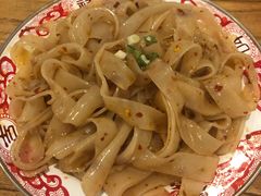 -不计饺辣酱干拌水餃(华阳店)