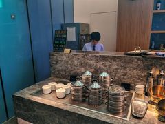 -新盈光·云会所(百丈东路店)