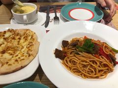 -菲滋意式餐厅(富阳东方茂店)