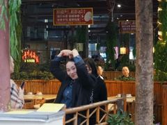 -三亚火车头万人海鲜广场