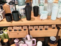 -星巴克臻选(上海合生汇1F店)