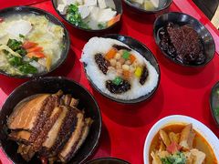 -蓝田九大碗民俗食府(蓝田店)
