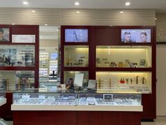 -吴良材眼镜(北中路店)