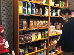 零售区-星巴克臻选(深圳龙岗万科店)