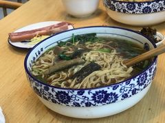 -镇南锅盖面馆(解放路店)