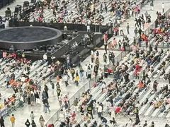 -上海体育场