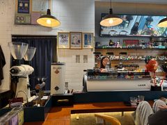 -Be Lived Cafe比例咖啡(摩天轮店)