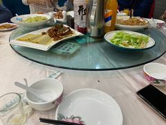 -大鸭梨烤鸭店(金顶街店)