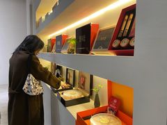 -华致酒行(沈砖公路店)