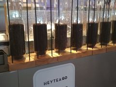 等位区-喜茶(上海正大广场店)