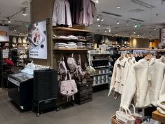 -MUJI无印良品(滨江宝龙城店)