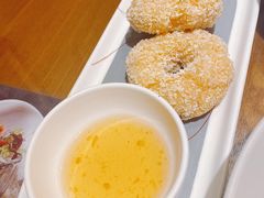 炸虾饼配泰国梅子酱-帕蓝·暹罗料理(大学路店)